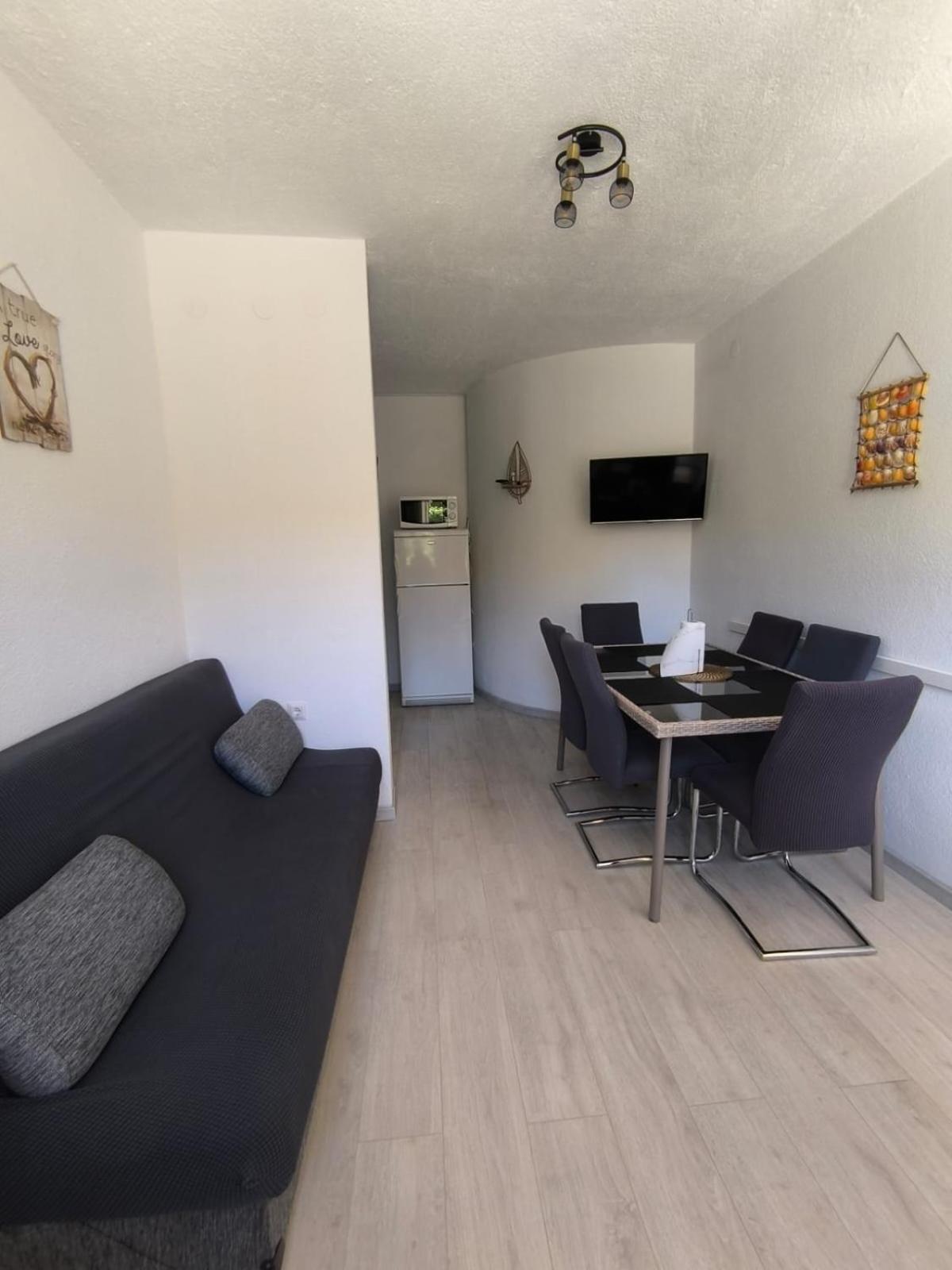 Apartments Toni Rogoznica  Zewnętrze zdjęcie